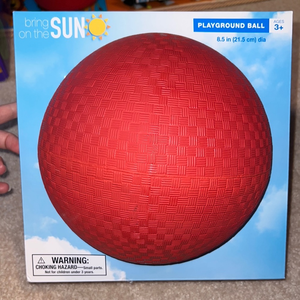 NIB BRING ON THE SUN RUBBER PLAYGROUND  BALL 8.5 DIAMETERS